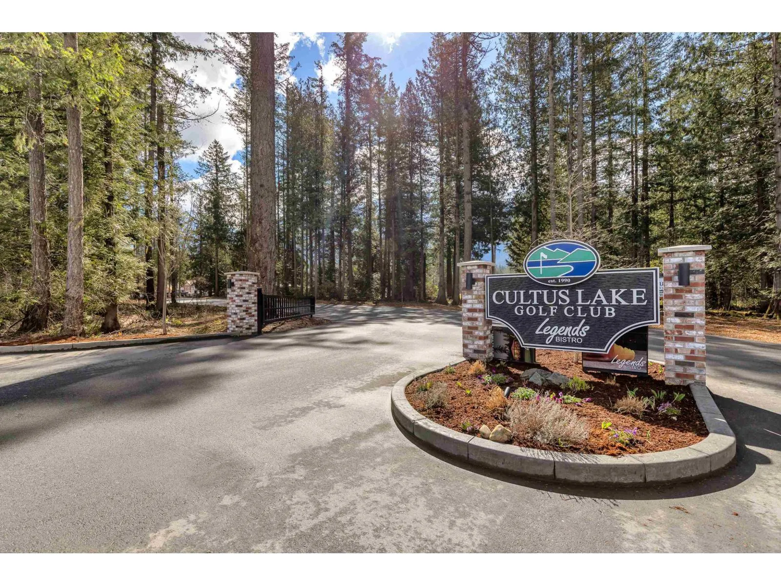 279 FIR STREET|Cultus Lake North