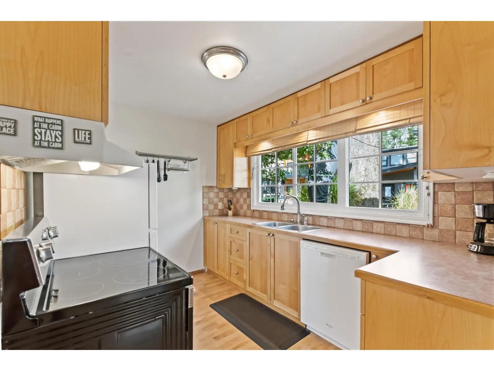 279 FIR STREET|Cultus Lake North