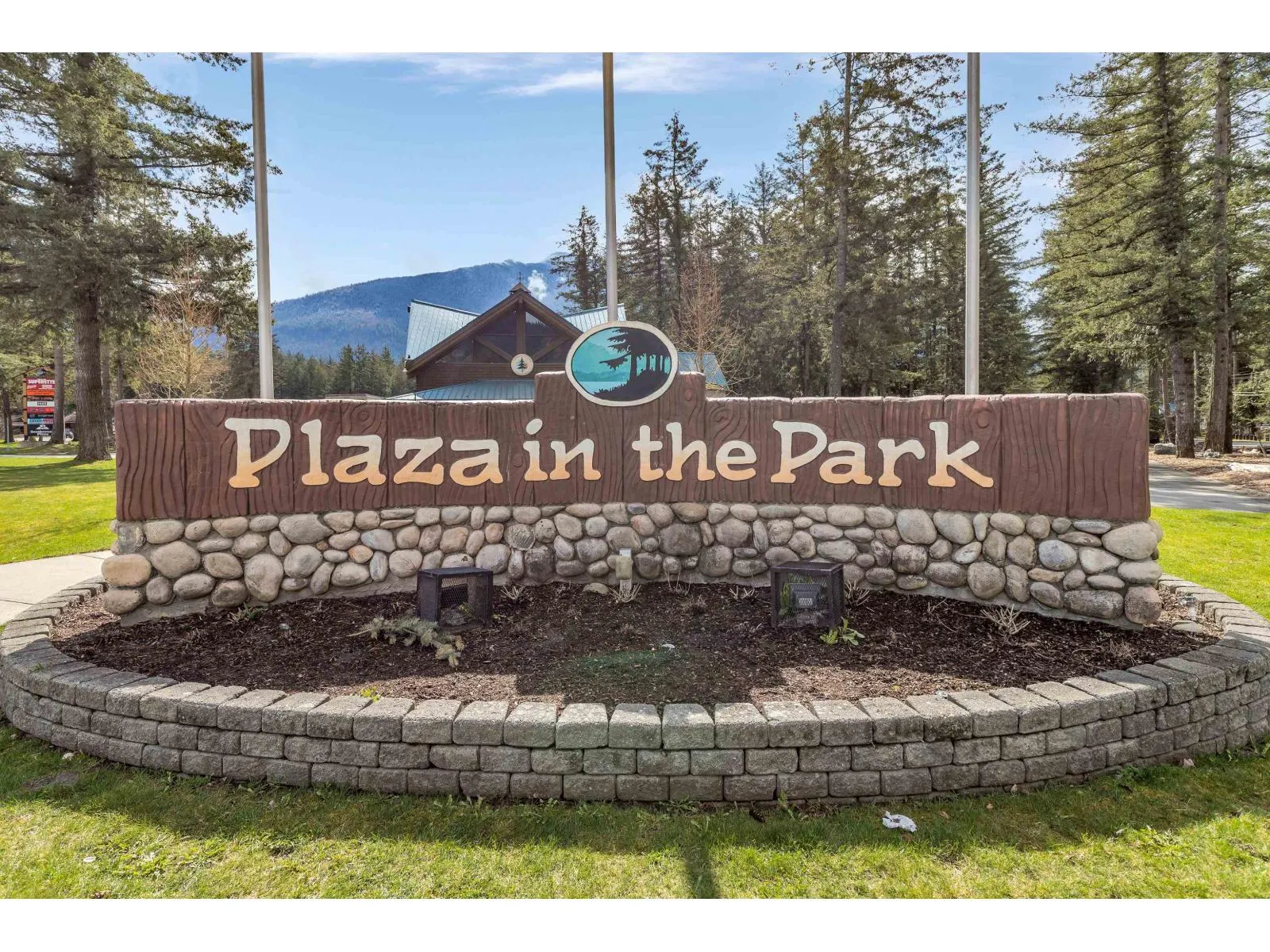 279 FIR STREET|Cultus Lake North