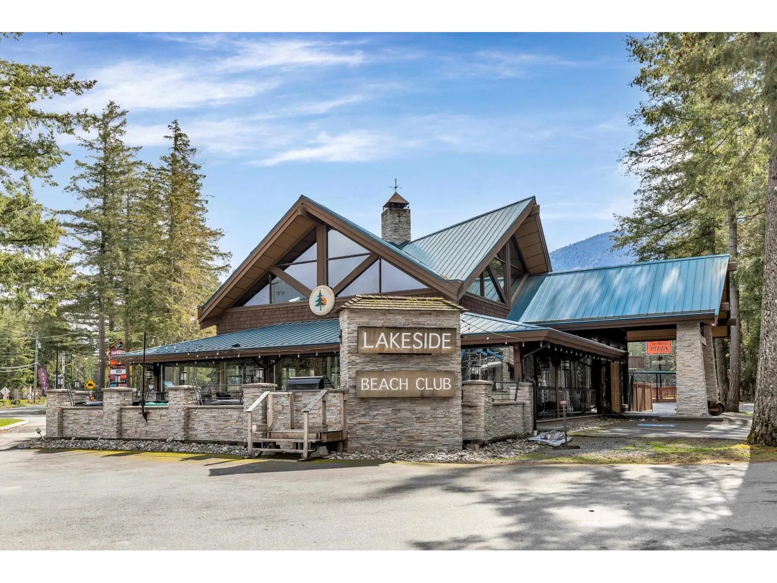 279 FIR STREET|Cultus Lake North