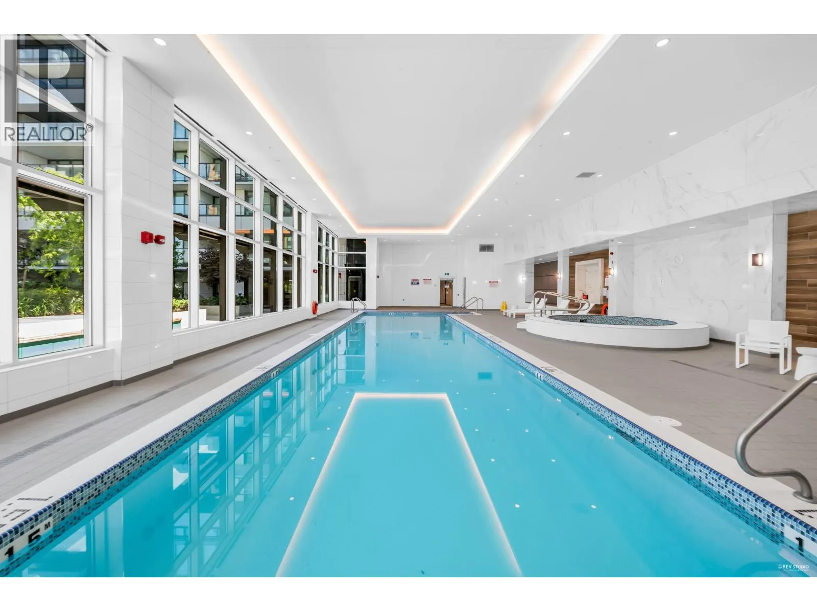 3 3280 CORVETTE WAY
