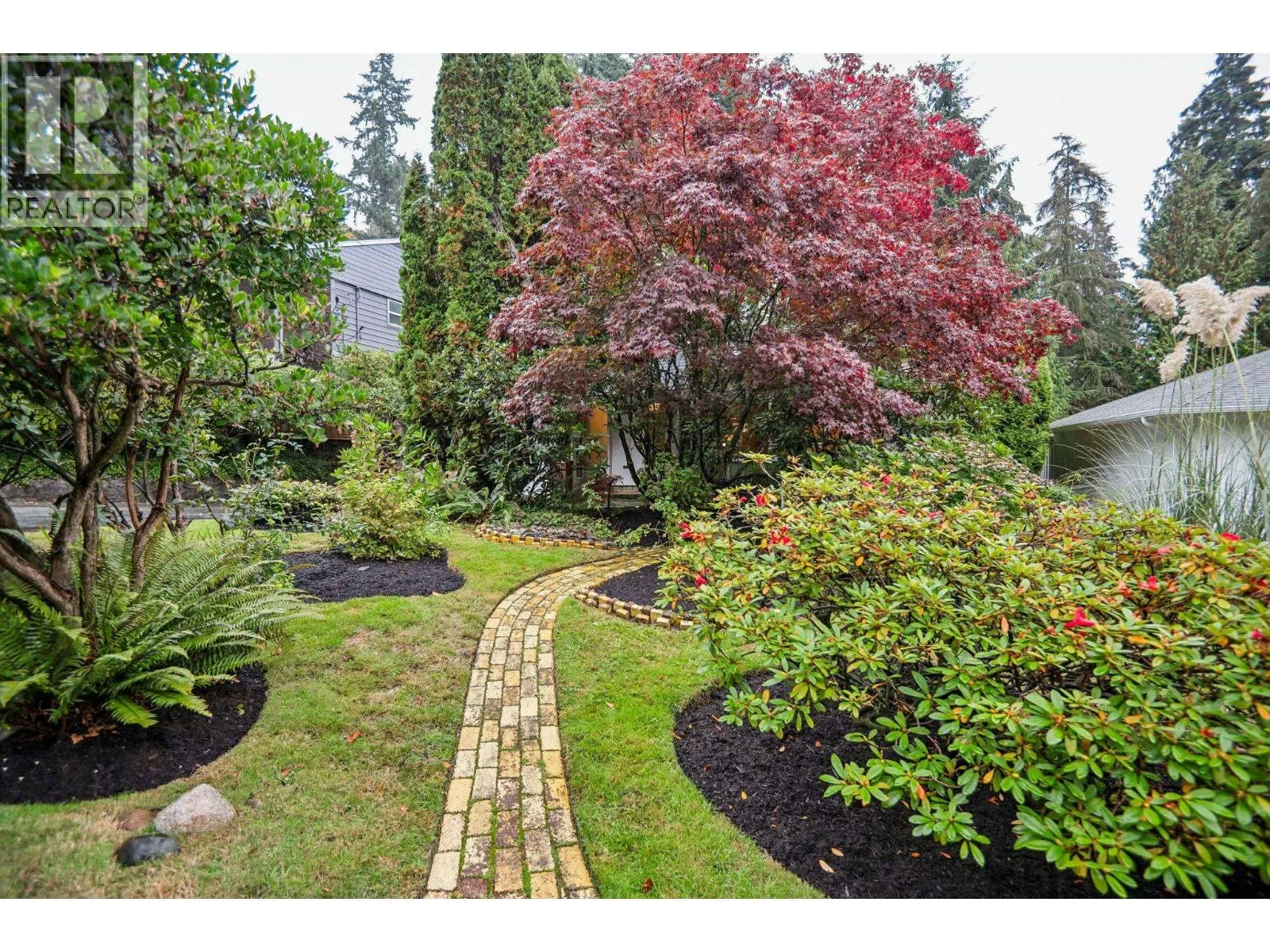 2174 HOSKINS ROAD