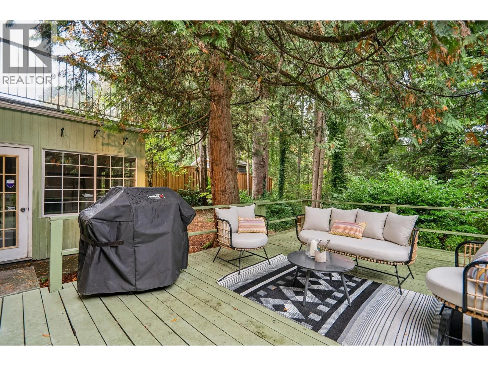 2174 HOSKINS ROAD