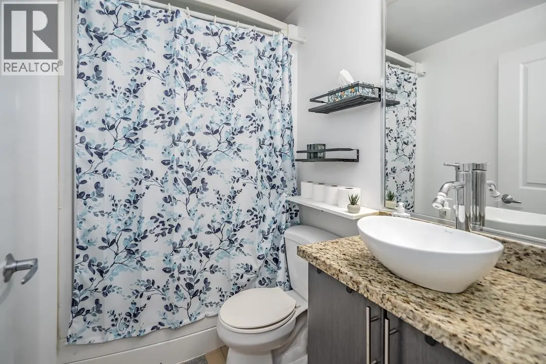 212 2239 KINGSWAY