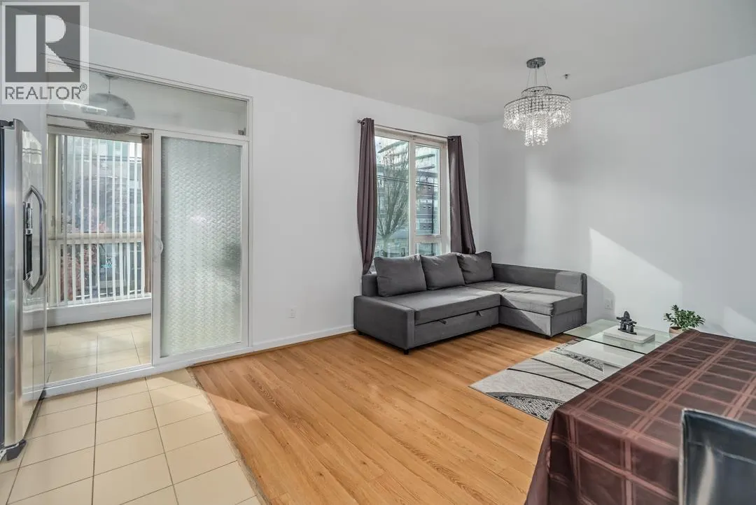 212 2239 KINGSWAY