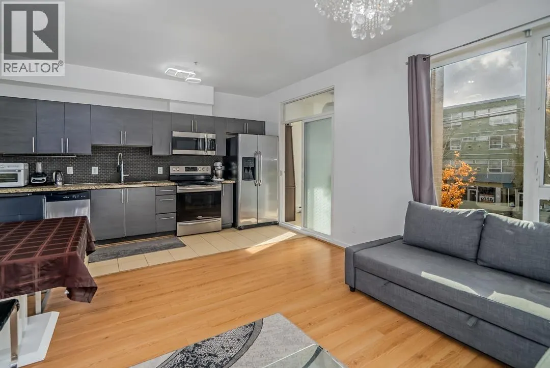 212 2239 KINGSWAY