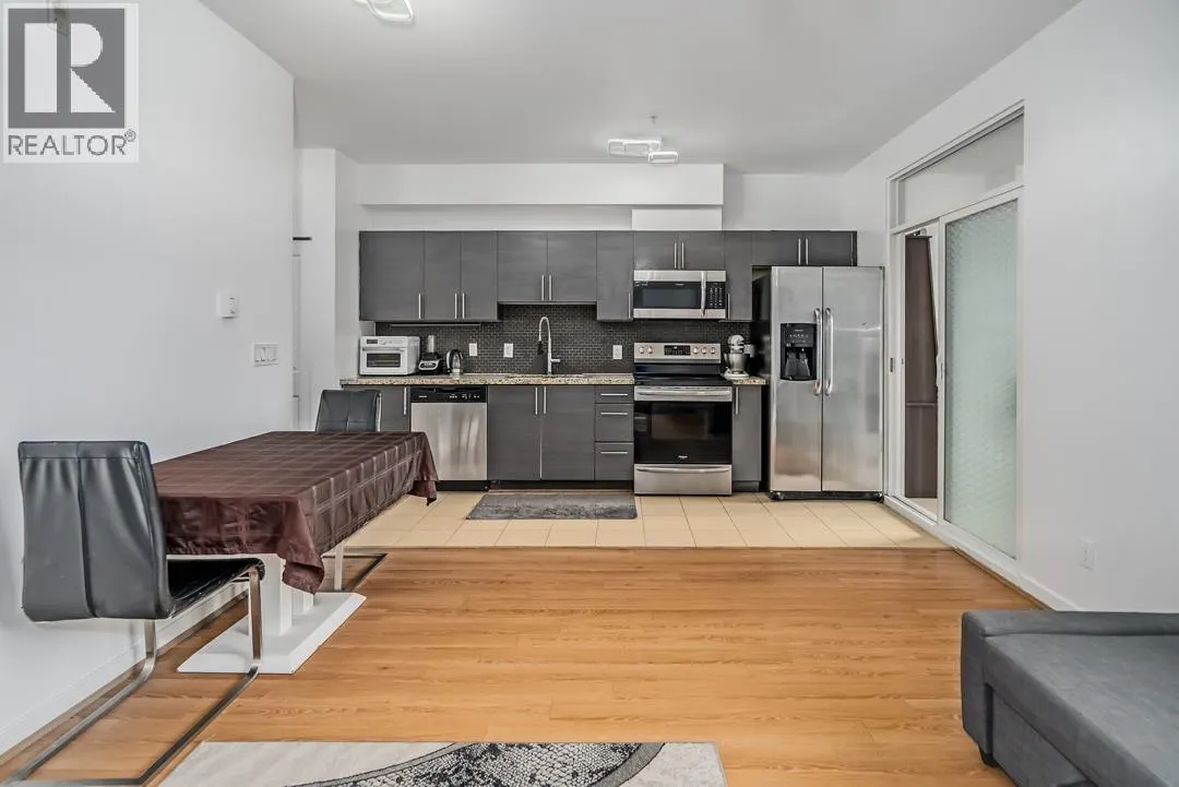 212 2239 KINGSWAY
