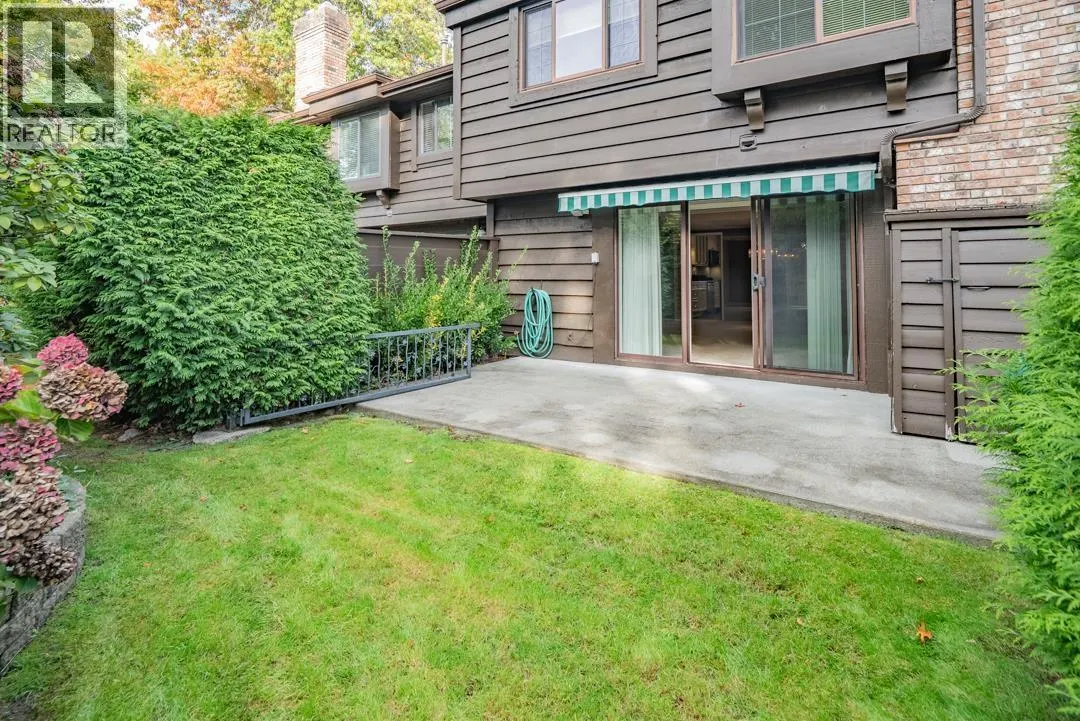 54 8111 SAUNDERS ROAD