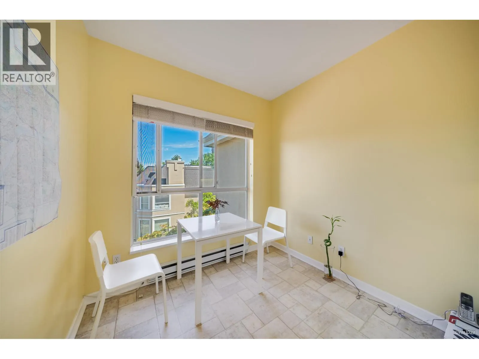 612 5262 OAKMOUNT CRESCENT