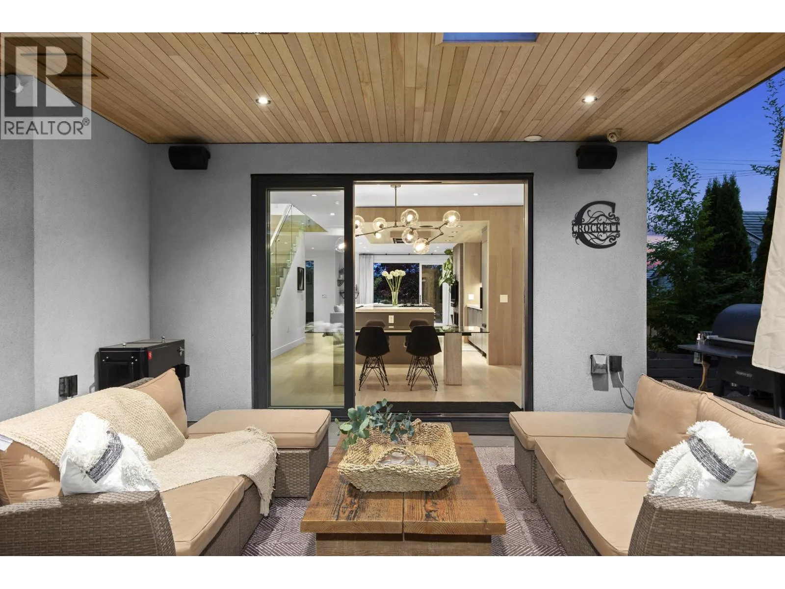 452 E 4TH STREET