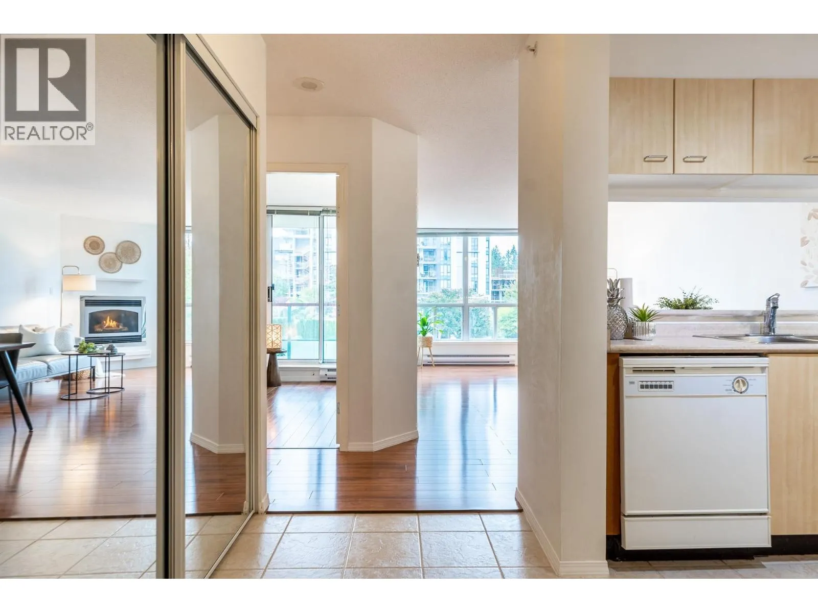 405 1148 HEFFLEY CRESCENT