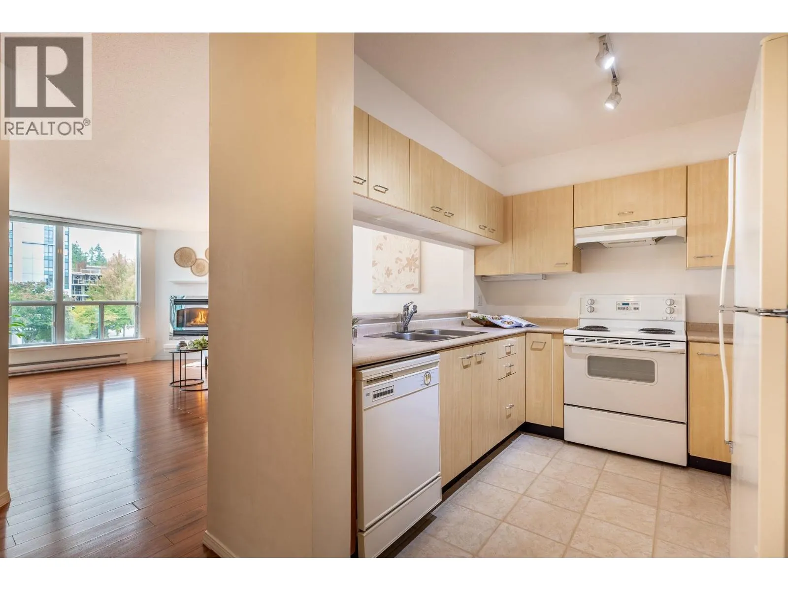 405 1148 HEFFLEY CRESCENT