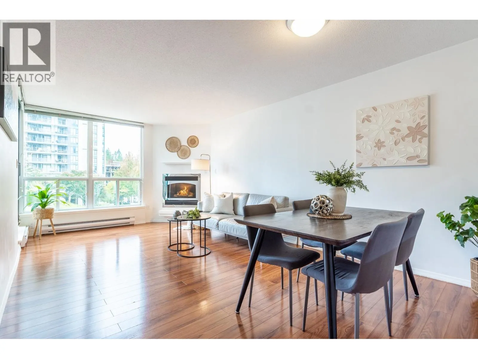 405 1148 HEFFLEY CRESCENT
