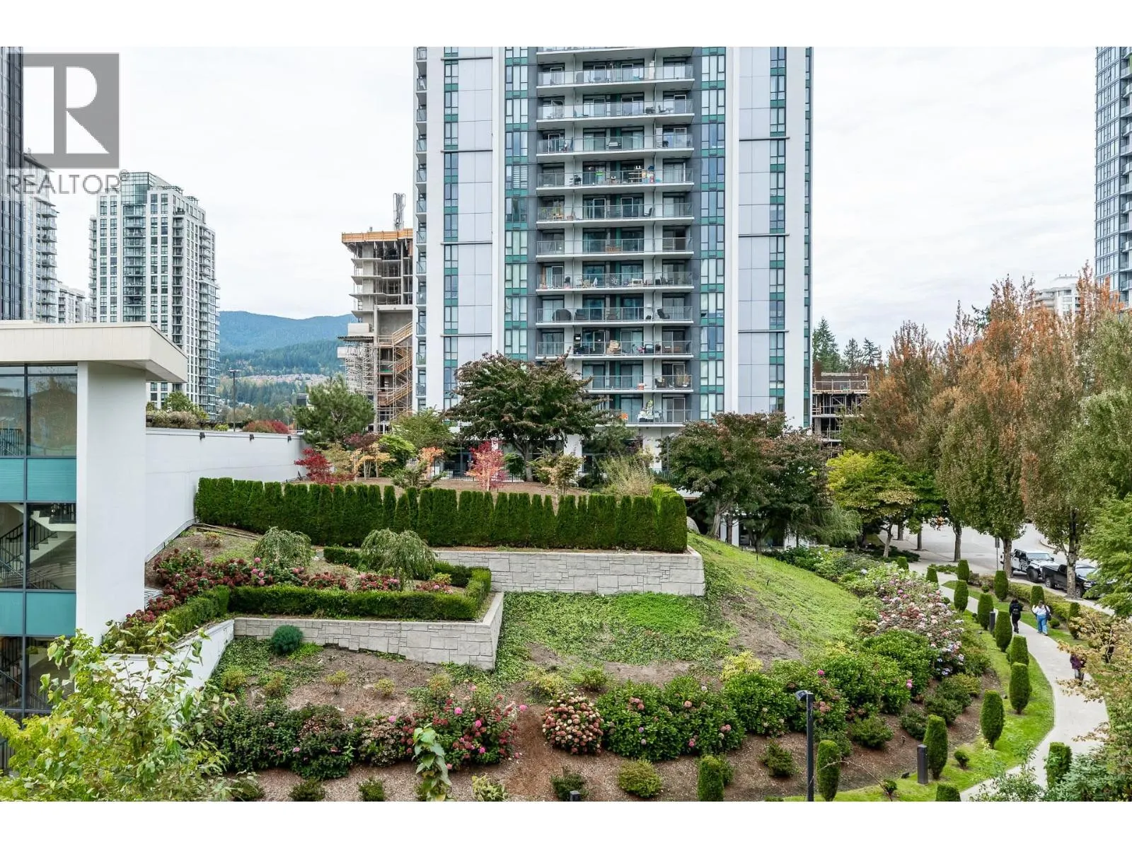 405 1148 HEFFLEY CRESCENT