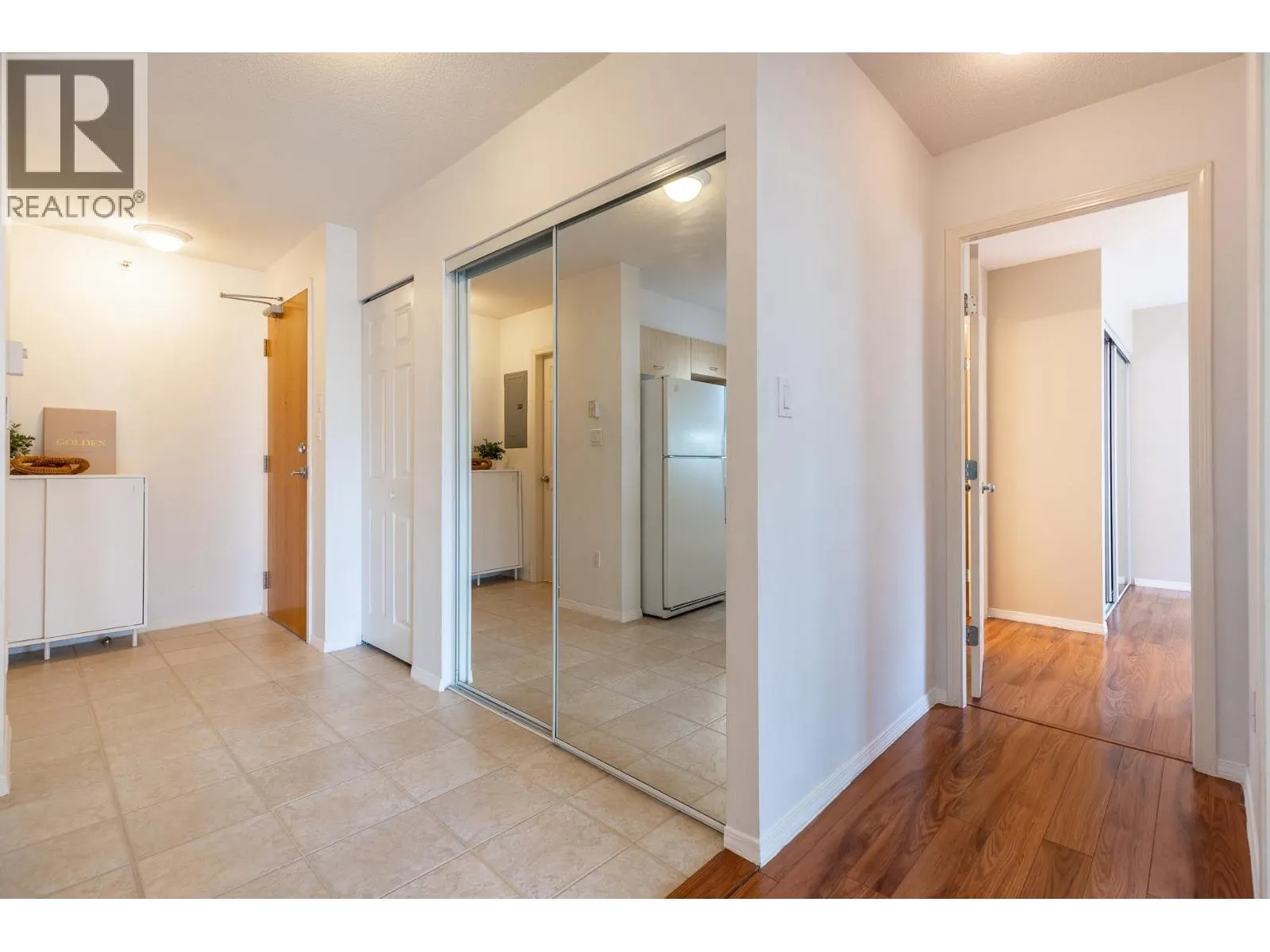 405 1148 HEFFLEY CRESCENT
