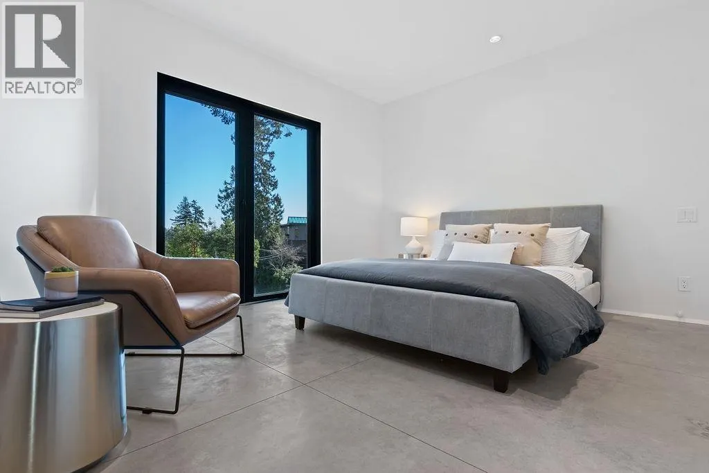 4166 ROSE CRESCENT