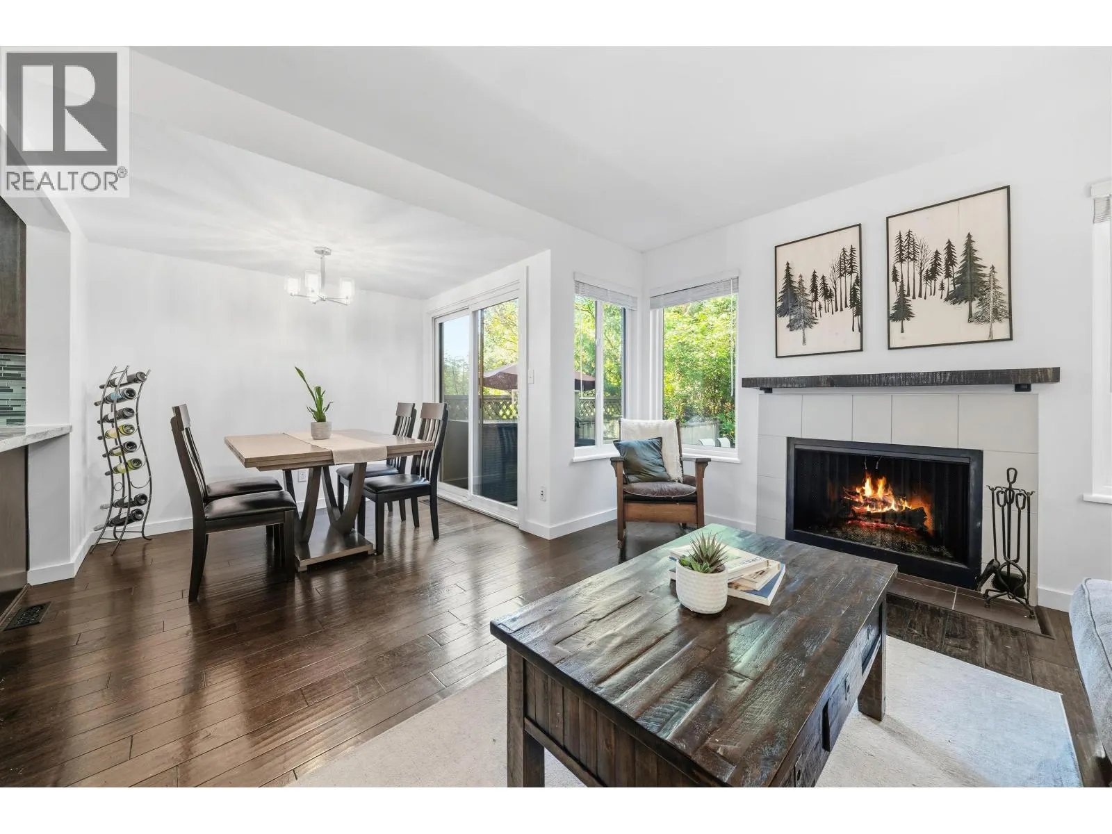 4742 LAURELWOOD PLACE