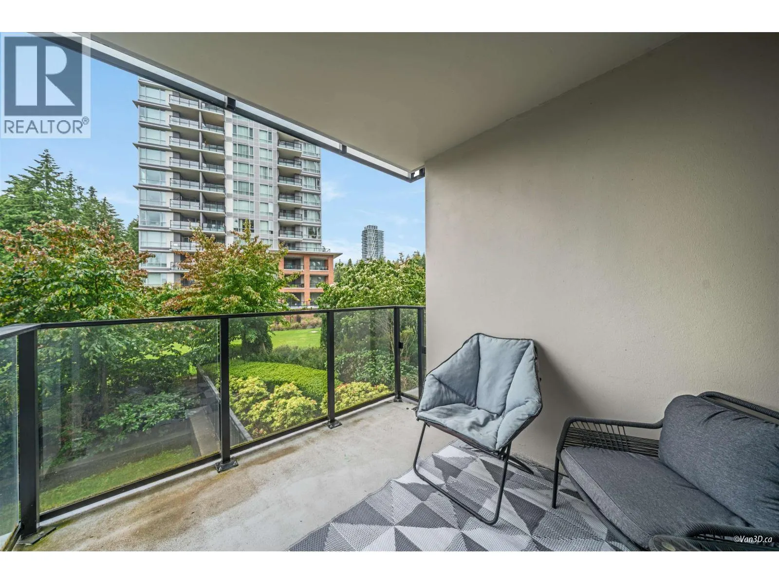 304 3100 WINDSOR GATE
