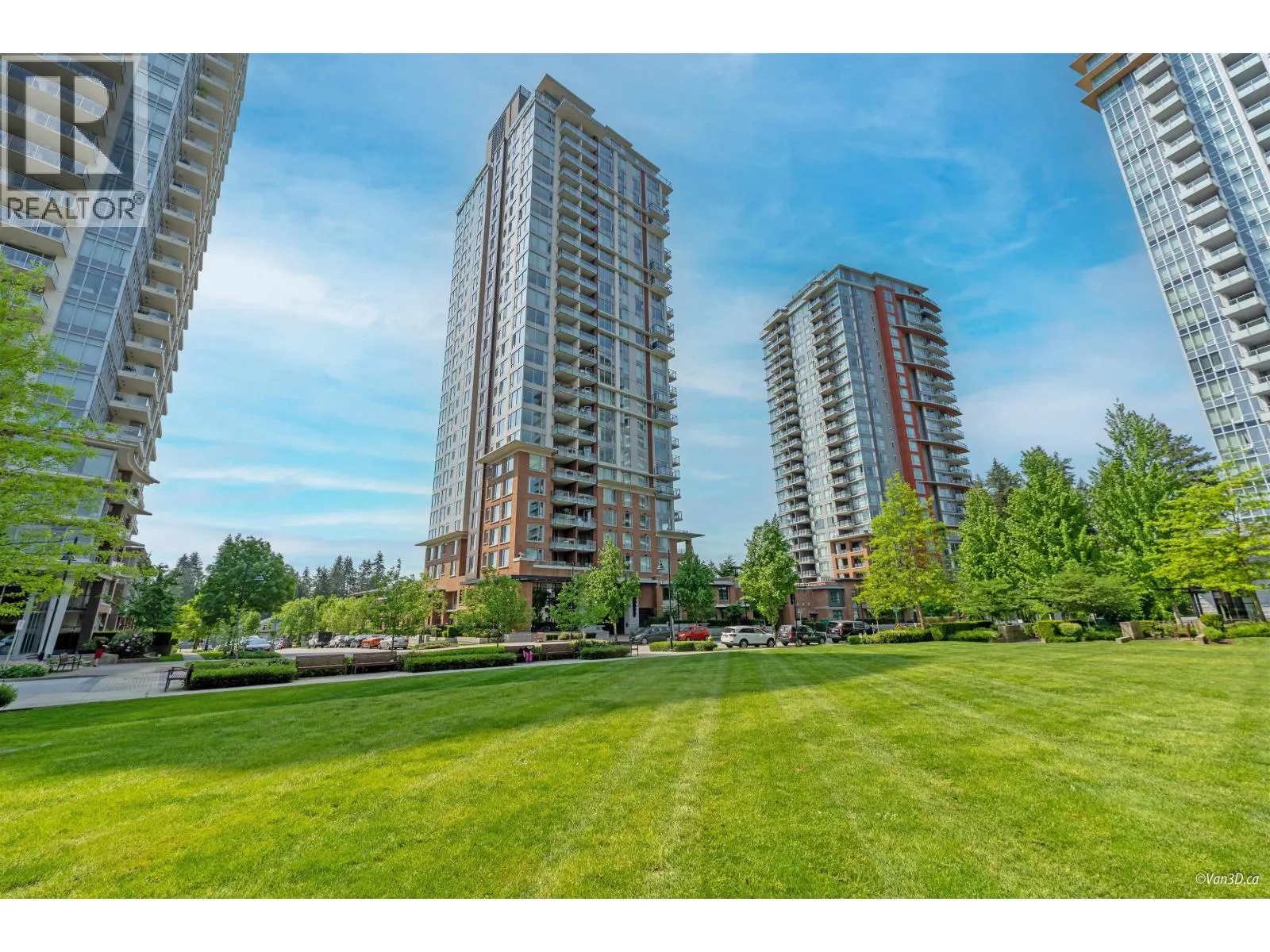 304 3100 WINDSOR GATE
