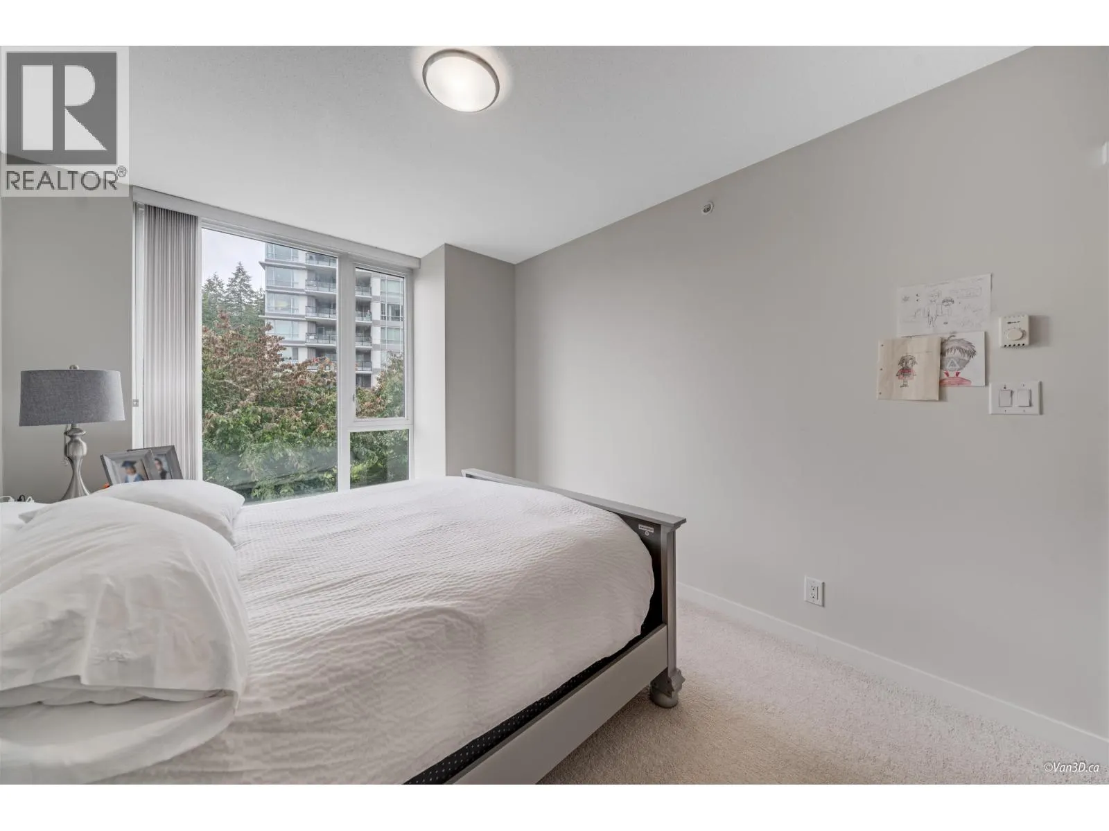 304 3100 WINDSOR GATE