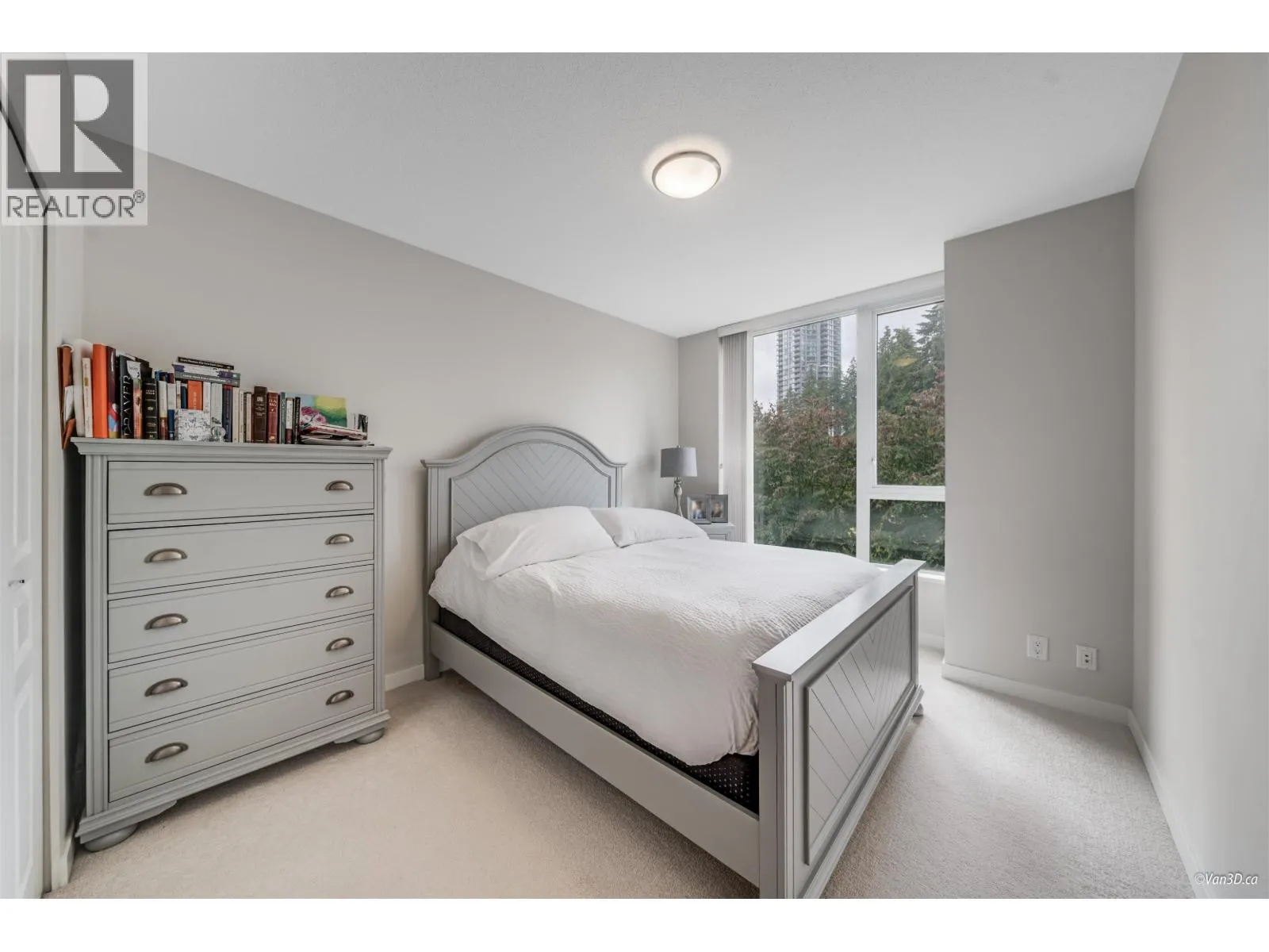 304 3100 WINDSOR GATE