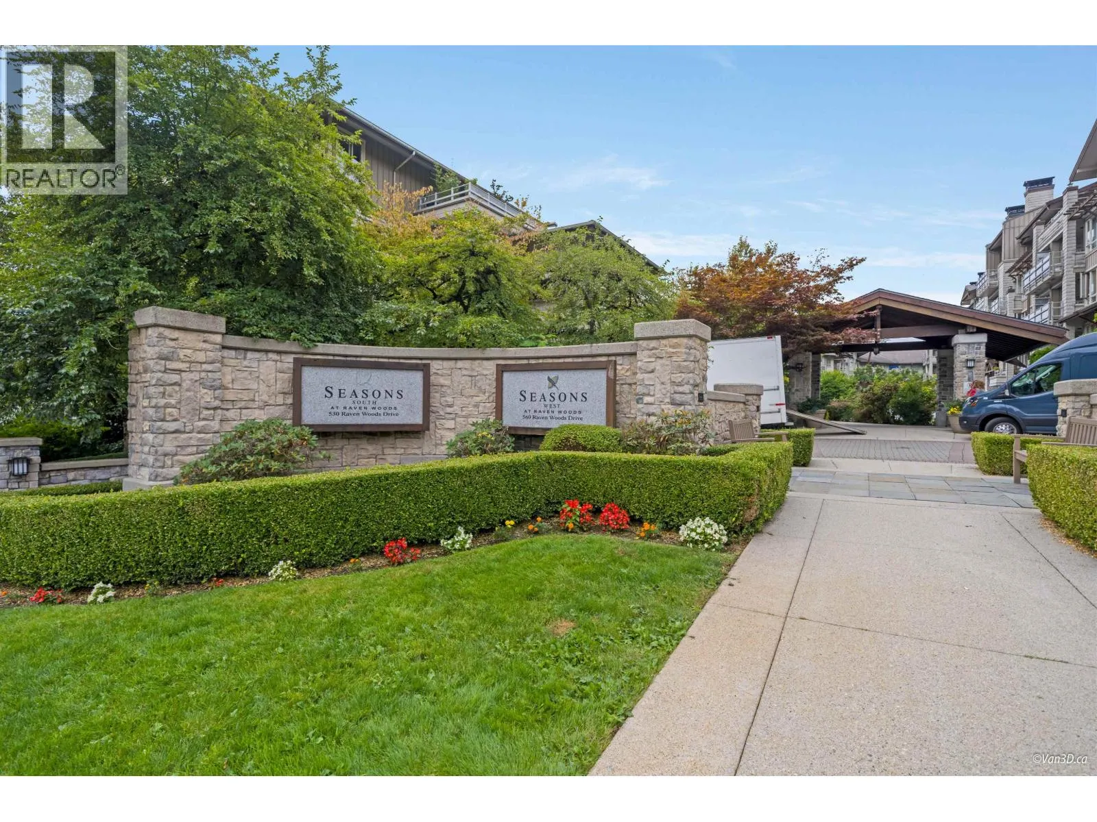 506 530 RAVEN WOODS DRIVE