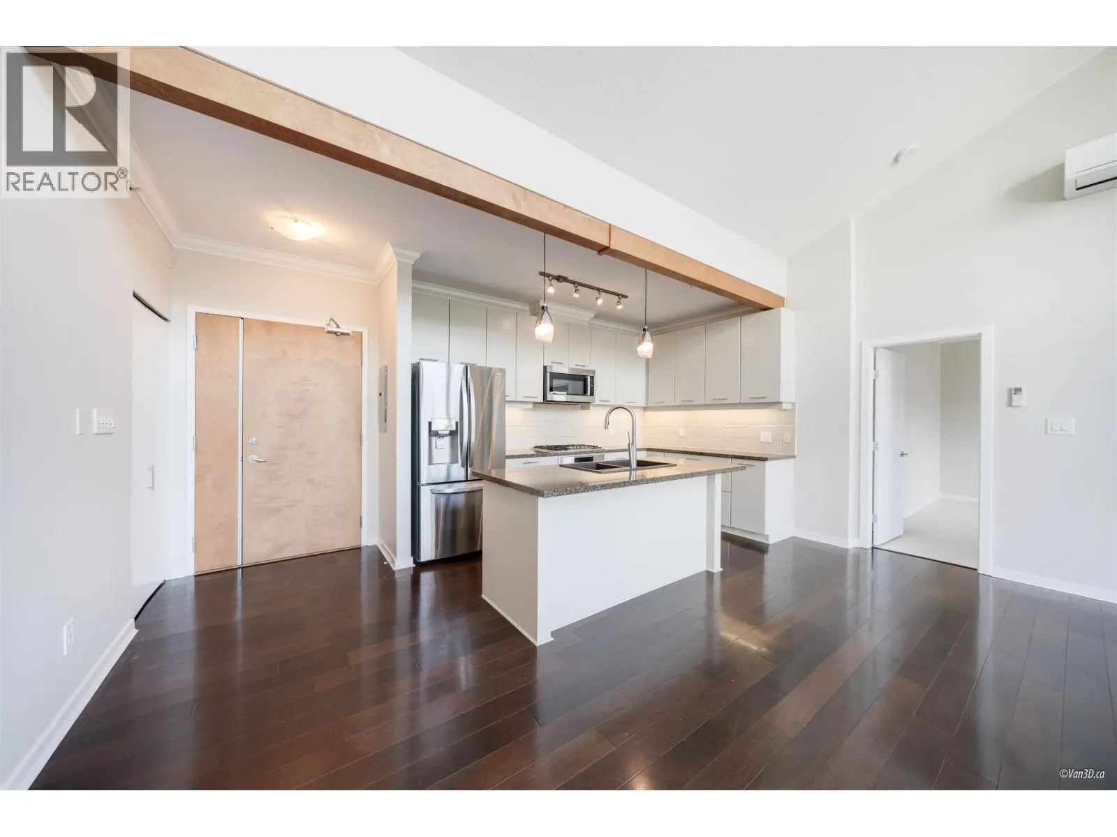 506 530 RAVEN WOODS DRIVE