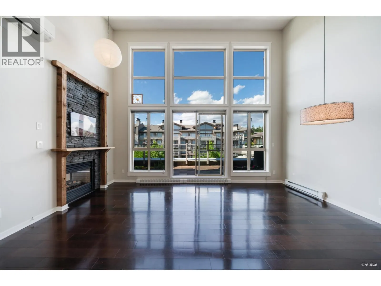506 530 RAVEN WOODS DRIVE