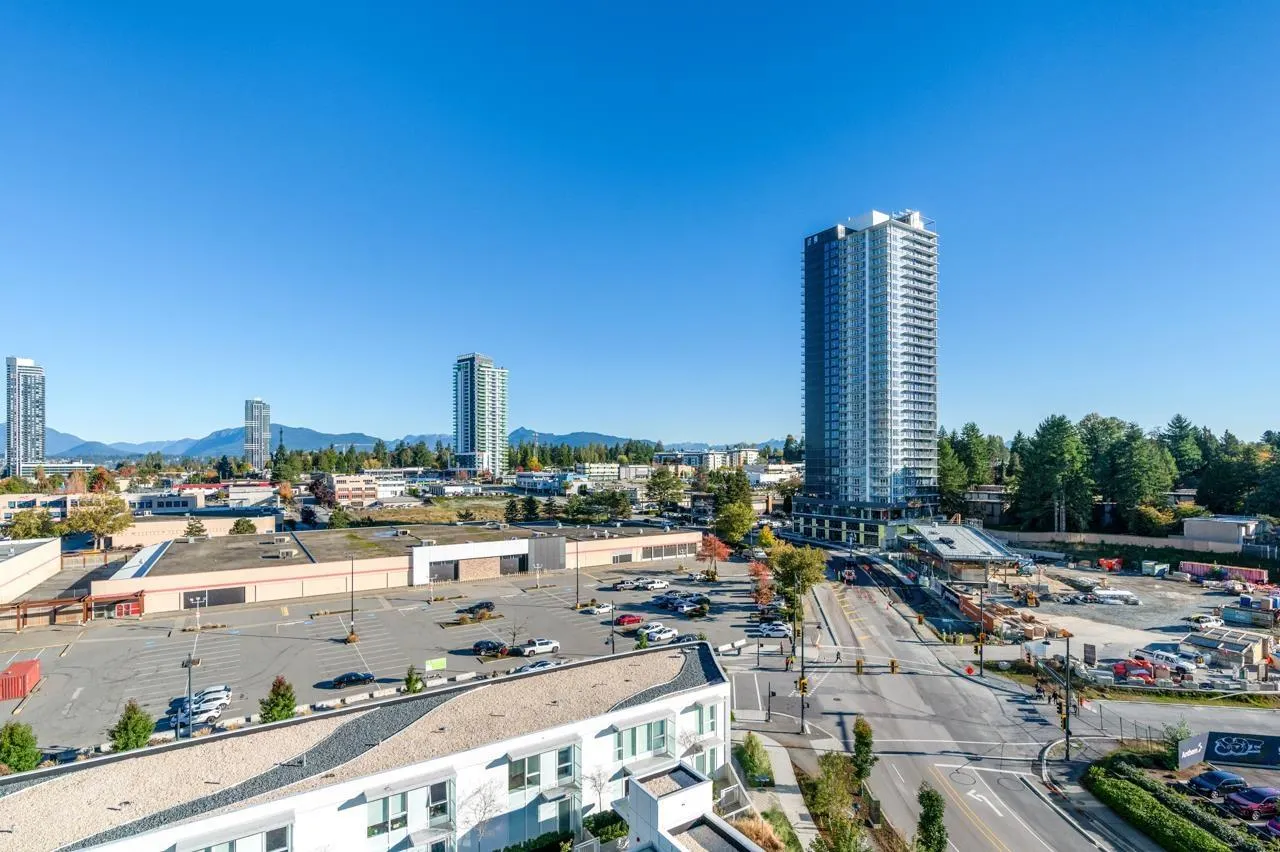 912 13685 102 AVENUE