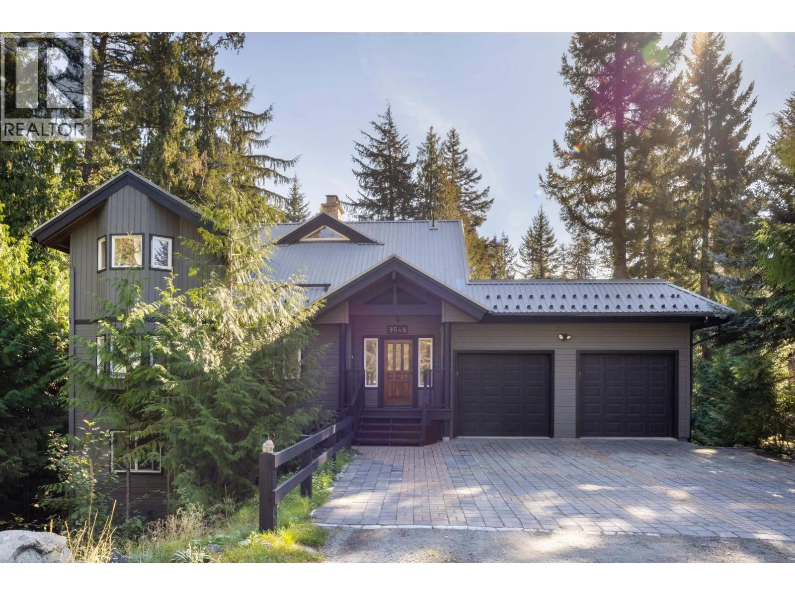 9548 EMERALD DRIVE