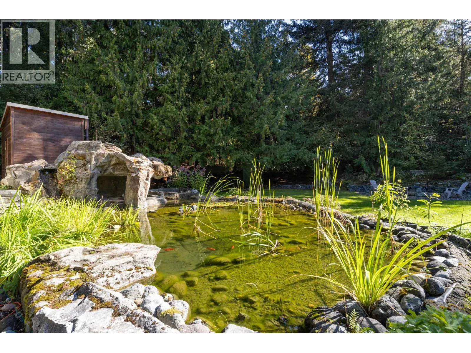 9548 EMERALD DRIVE
