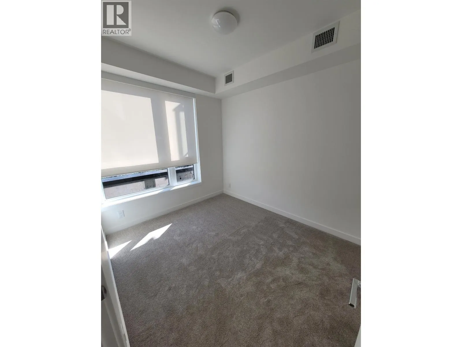 116 150 JAMES ROAD