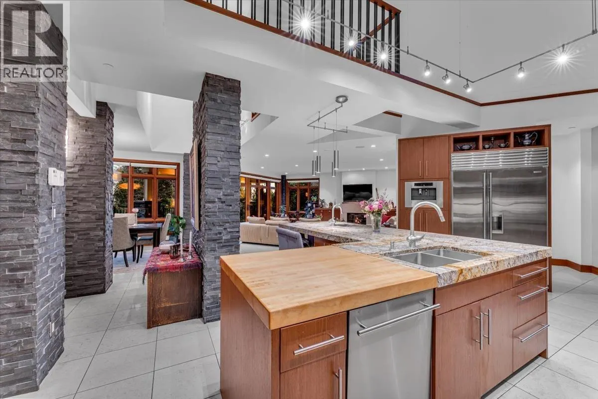 1125 GROVELAND COURT