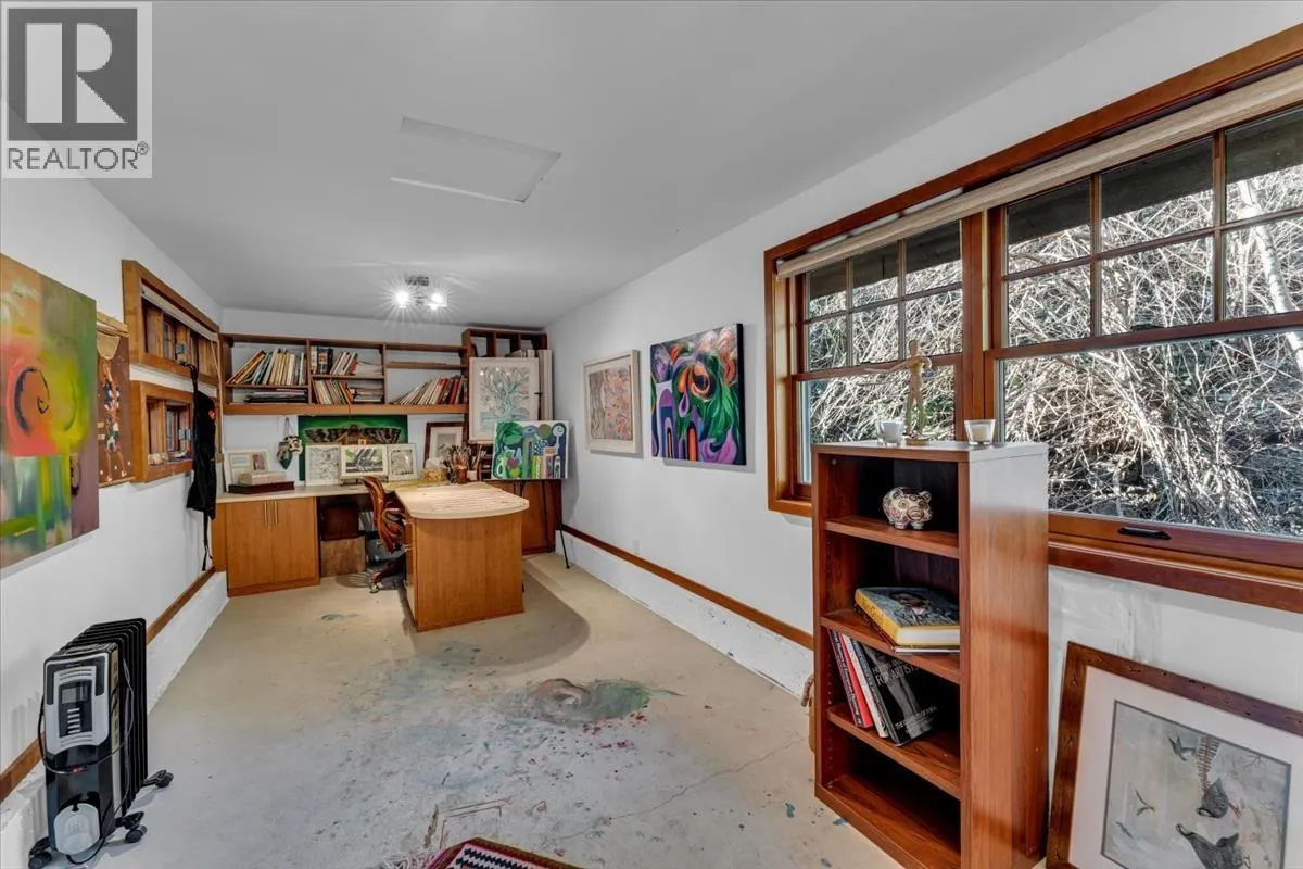 1125 GROVELAND COURT