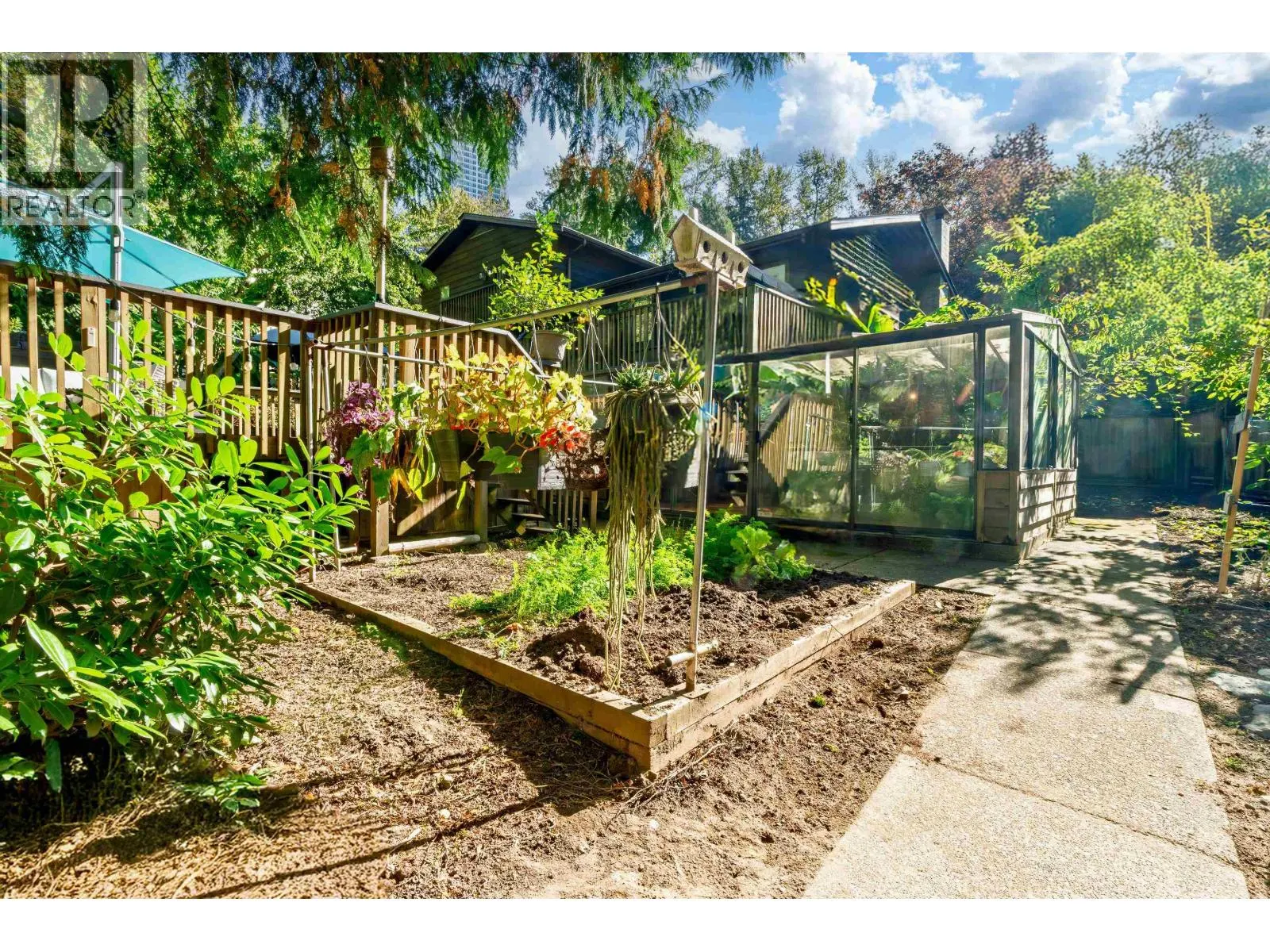 2475 NORCREST COURT