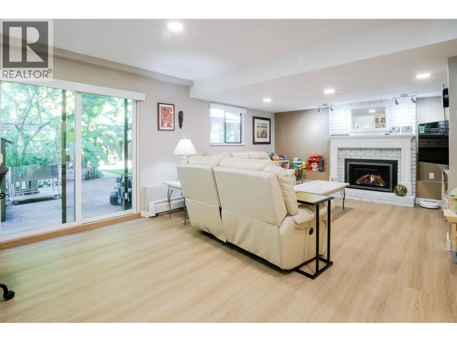2475 NORCREST COURT