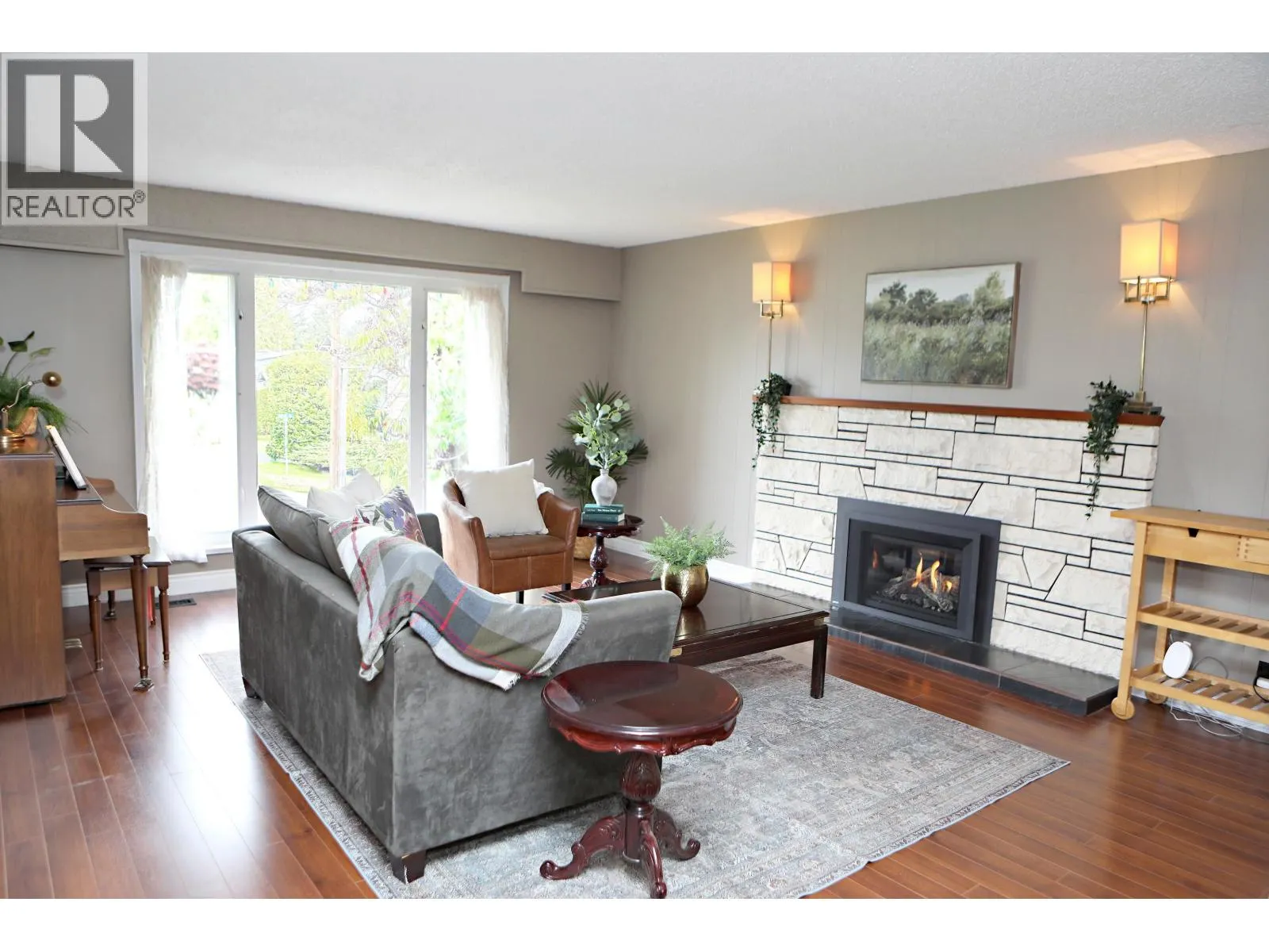 5316 BELAIR DRIVE