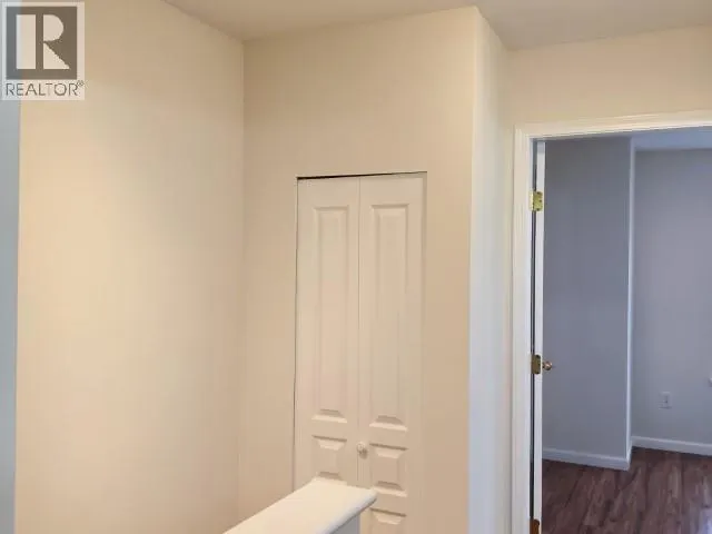 22 6111 NO. 1 ROAD