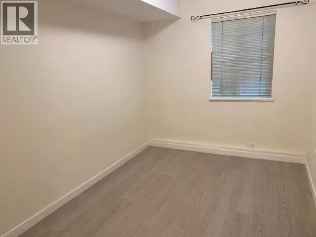 22 6111 NO. 1 ROAD