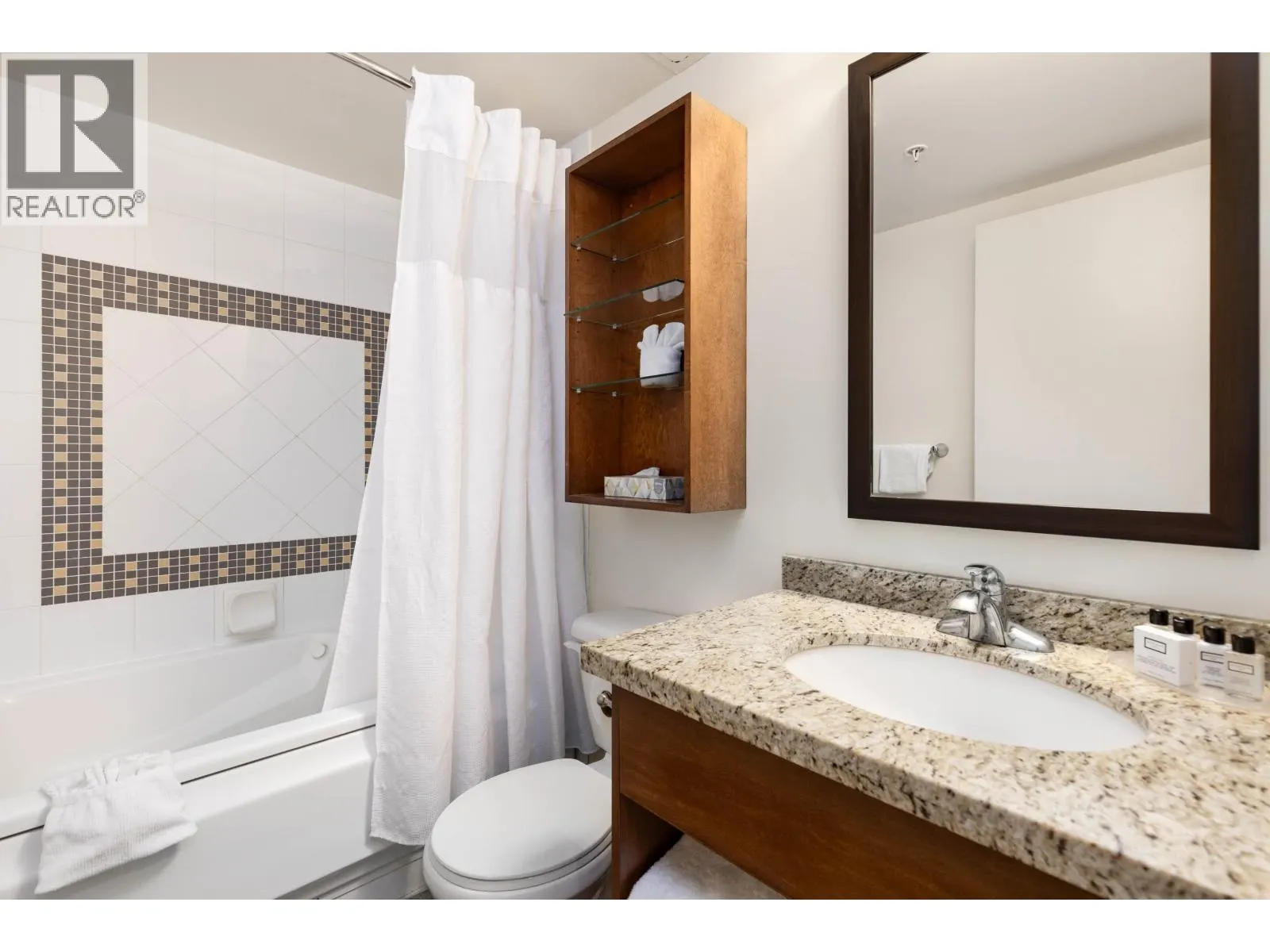 4407 4295 BLACKCOMB WAY