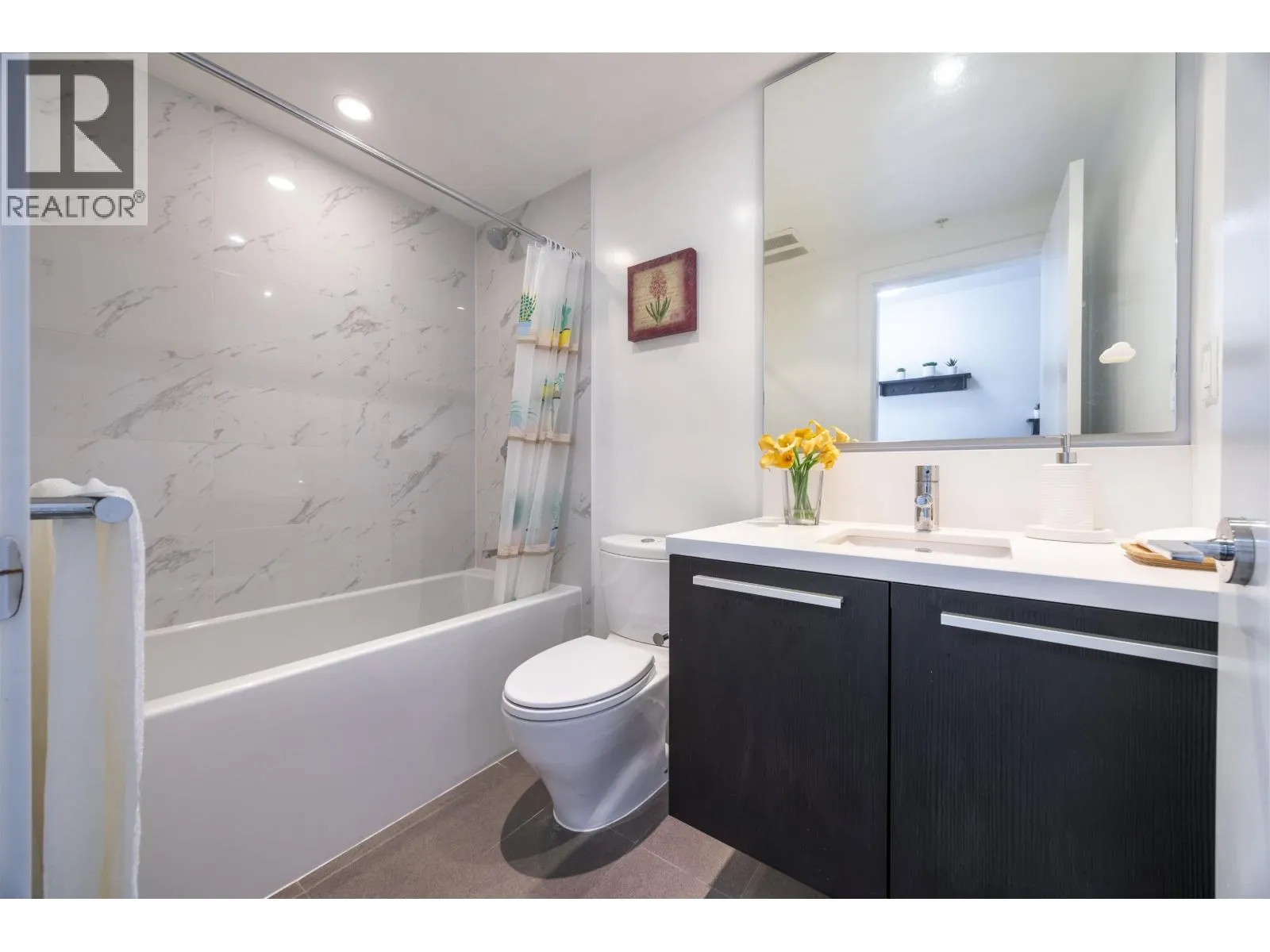 1709 6333 SILVER AVENUE