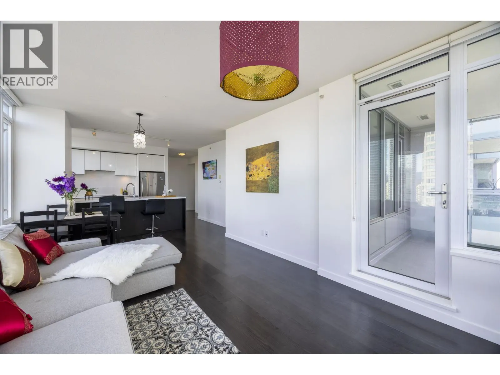 1709 6333 SILVER AVENUE