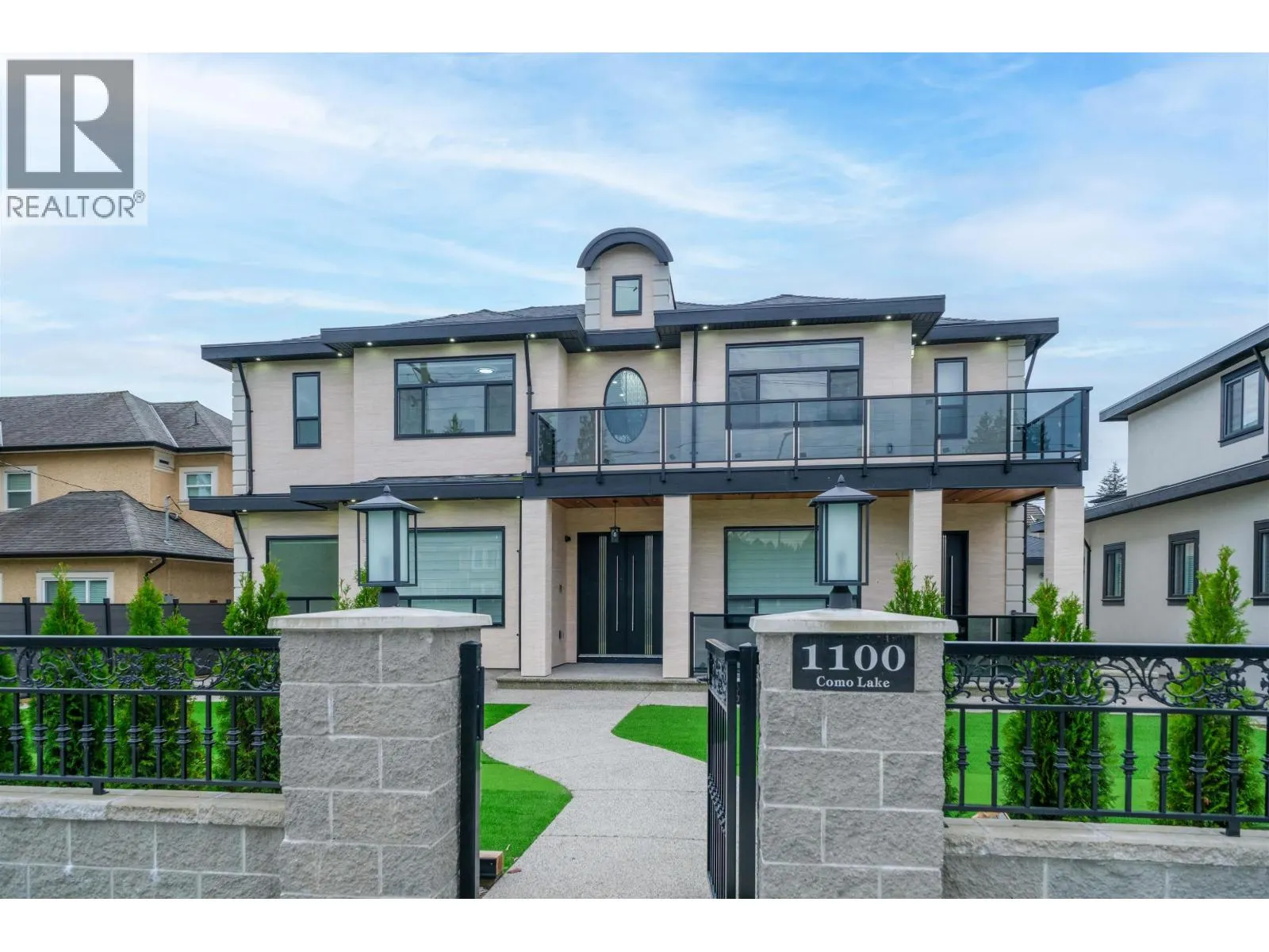 1100 COMO LAKE AVENUE