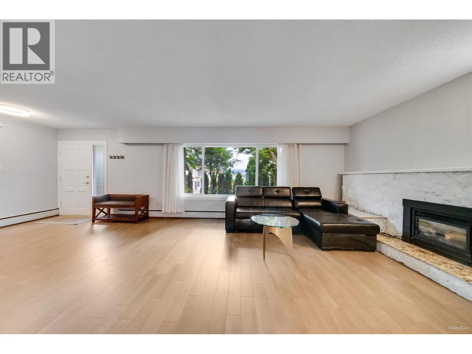 4366 GILPIN CRESCENT
