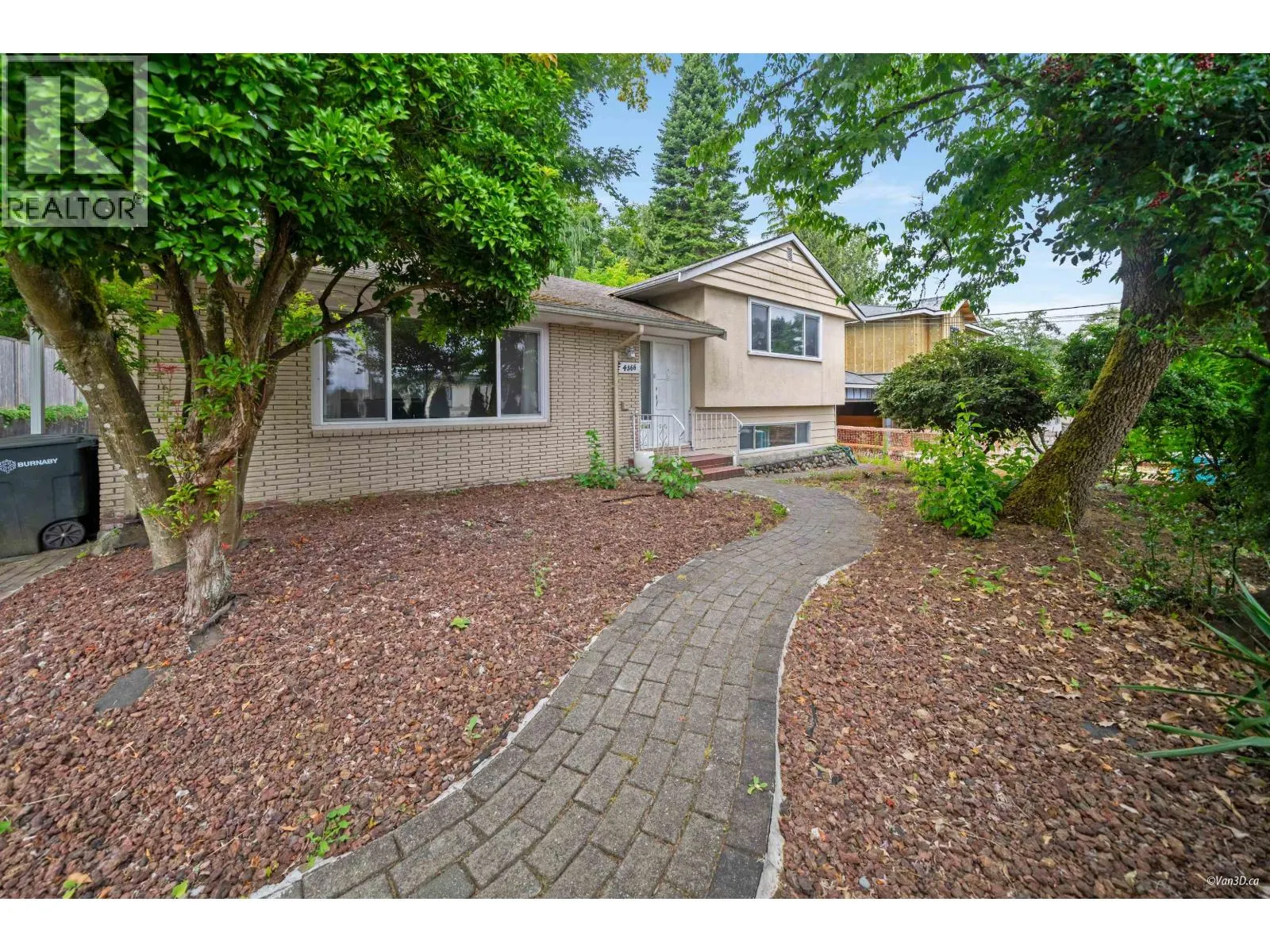4366 GILPIN CRESCENT