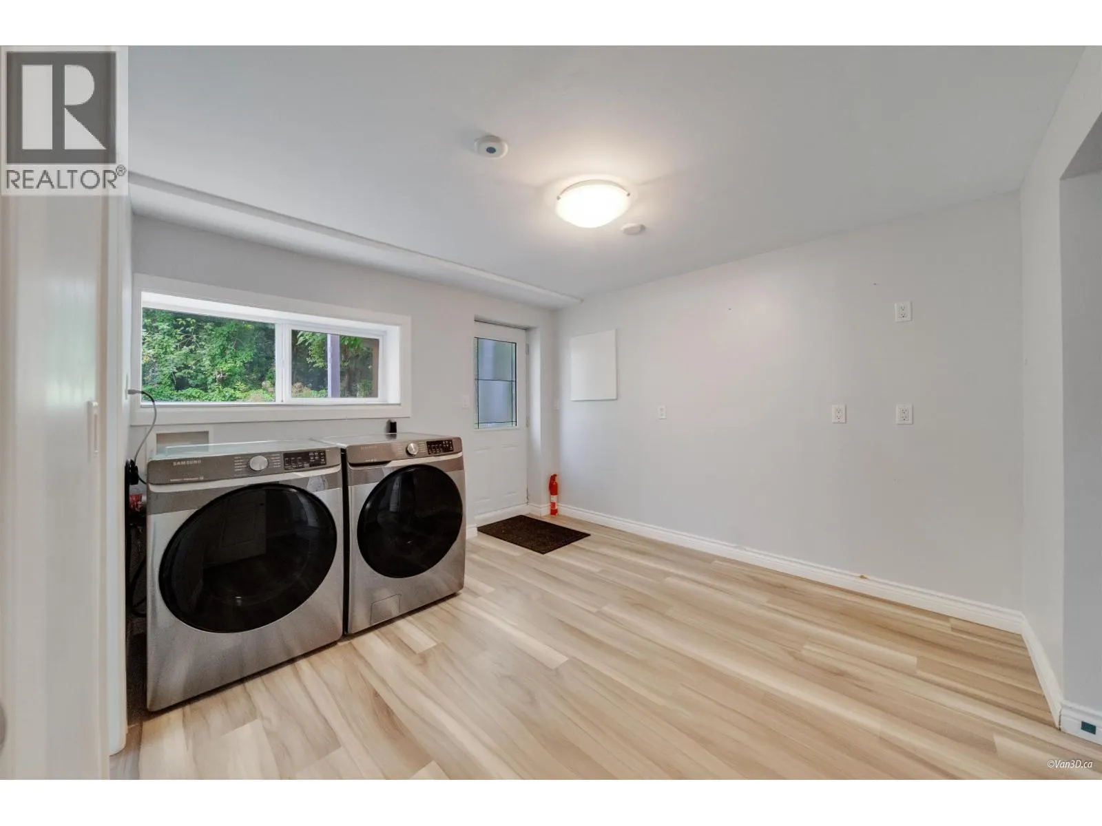 4366 GILPIN CRESCENT