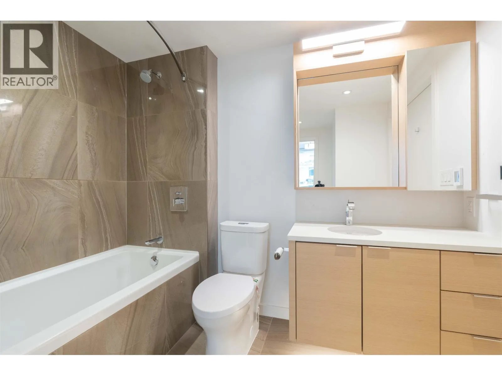 701 1688 PULLMAN PORTER STREET
