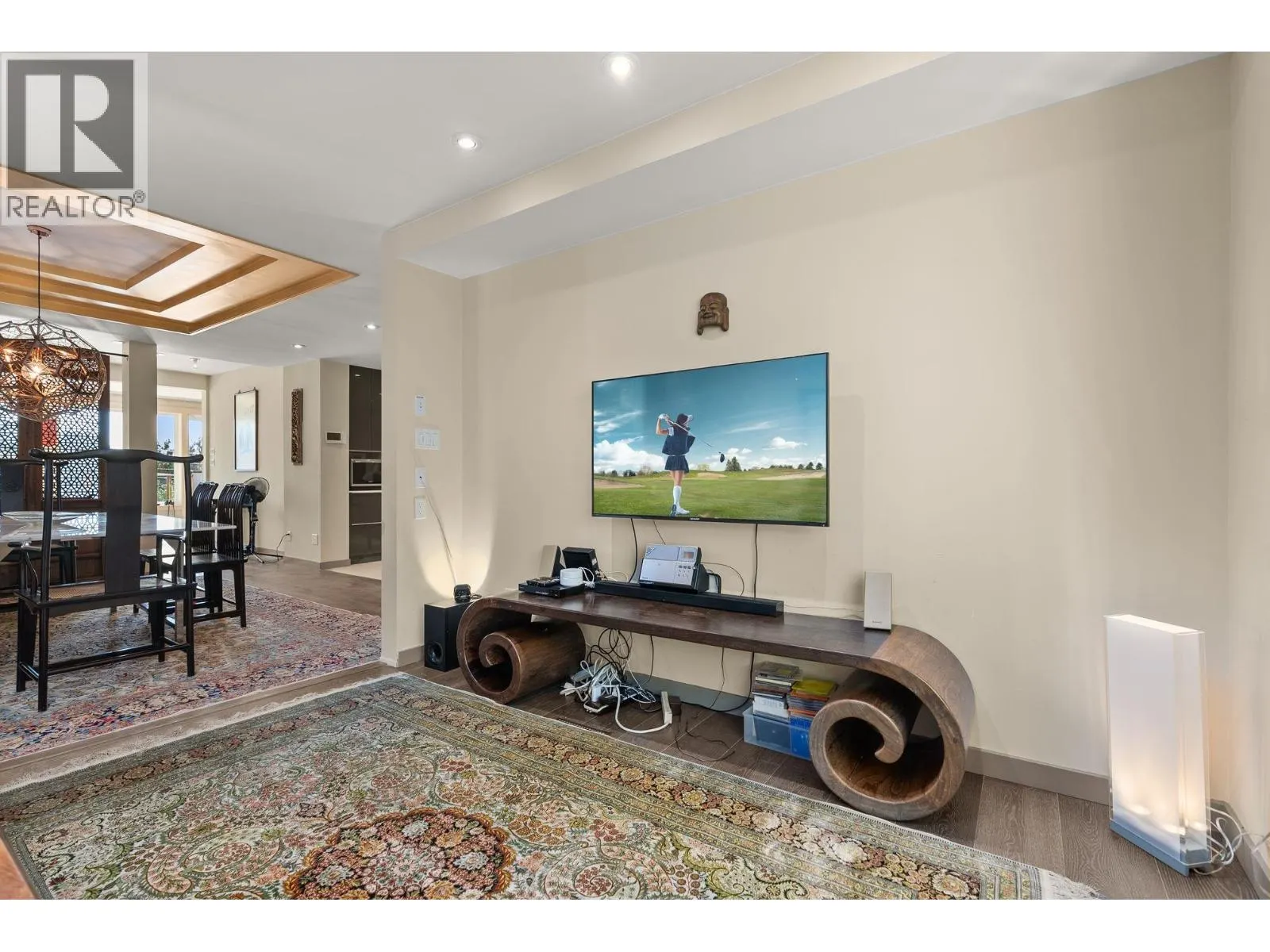 2717 PANORAMA DRIVE