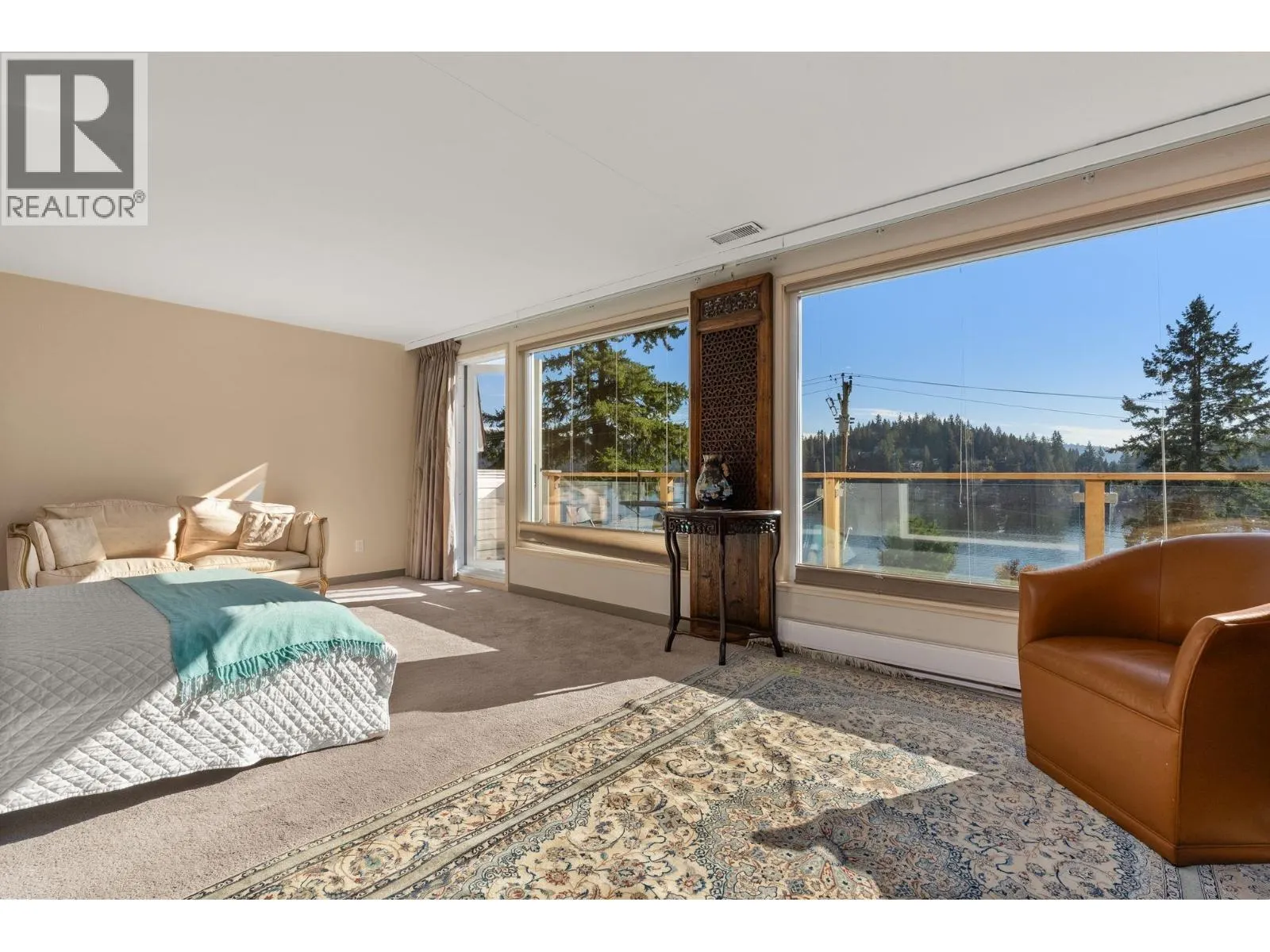 2717 PANORAMA DRIVE