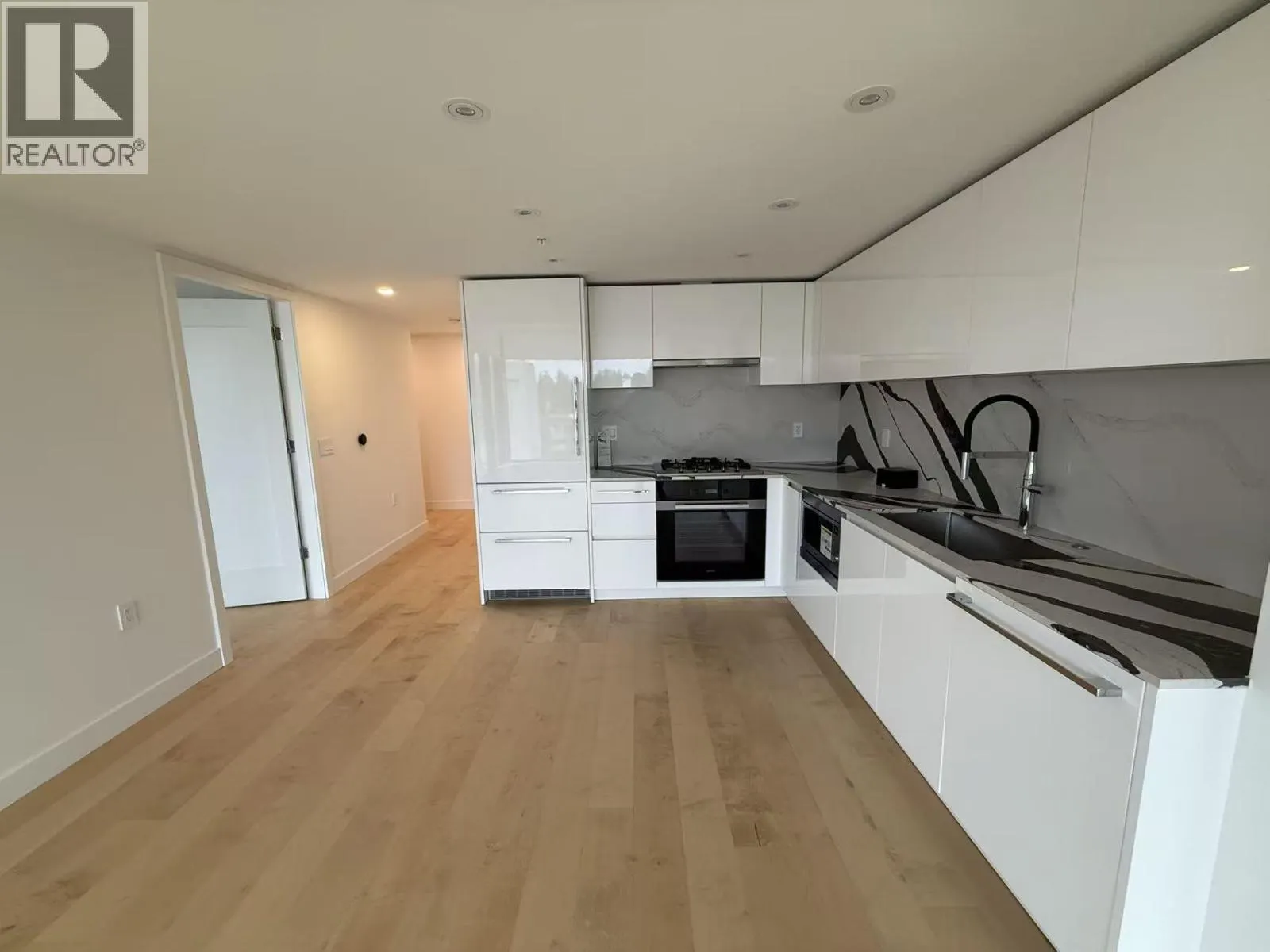 501 135 13TH E STREET